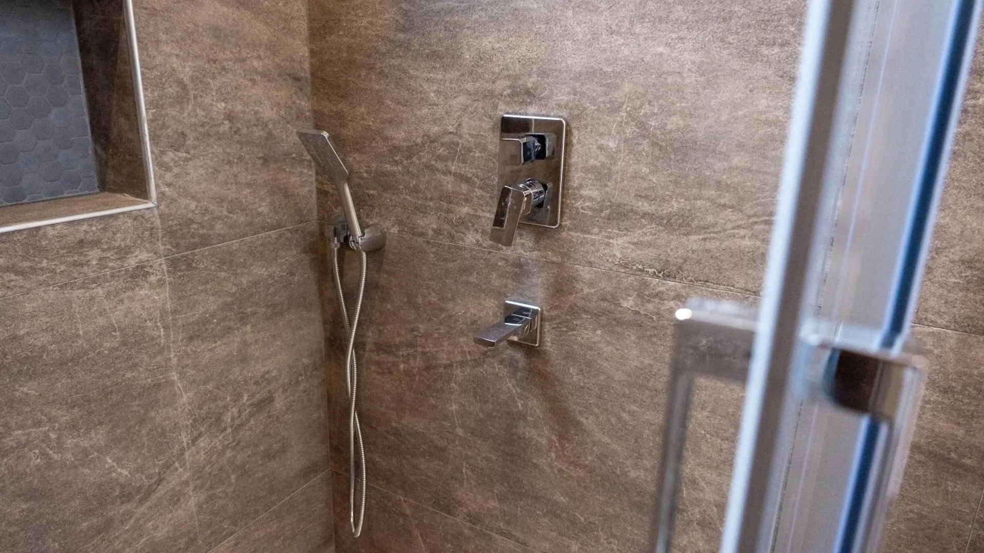 Villa Sueper Lueks Havuzlu Merkezde Cesme