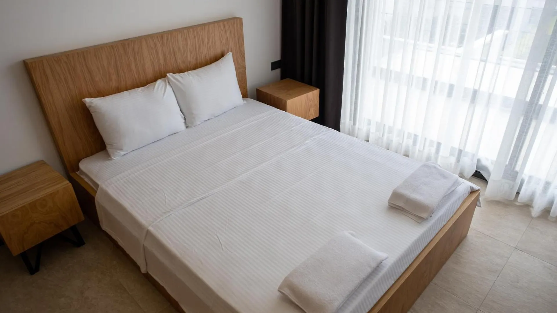 Sueper Lueks Havuzlu Merkezde Cesme Villa