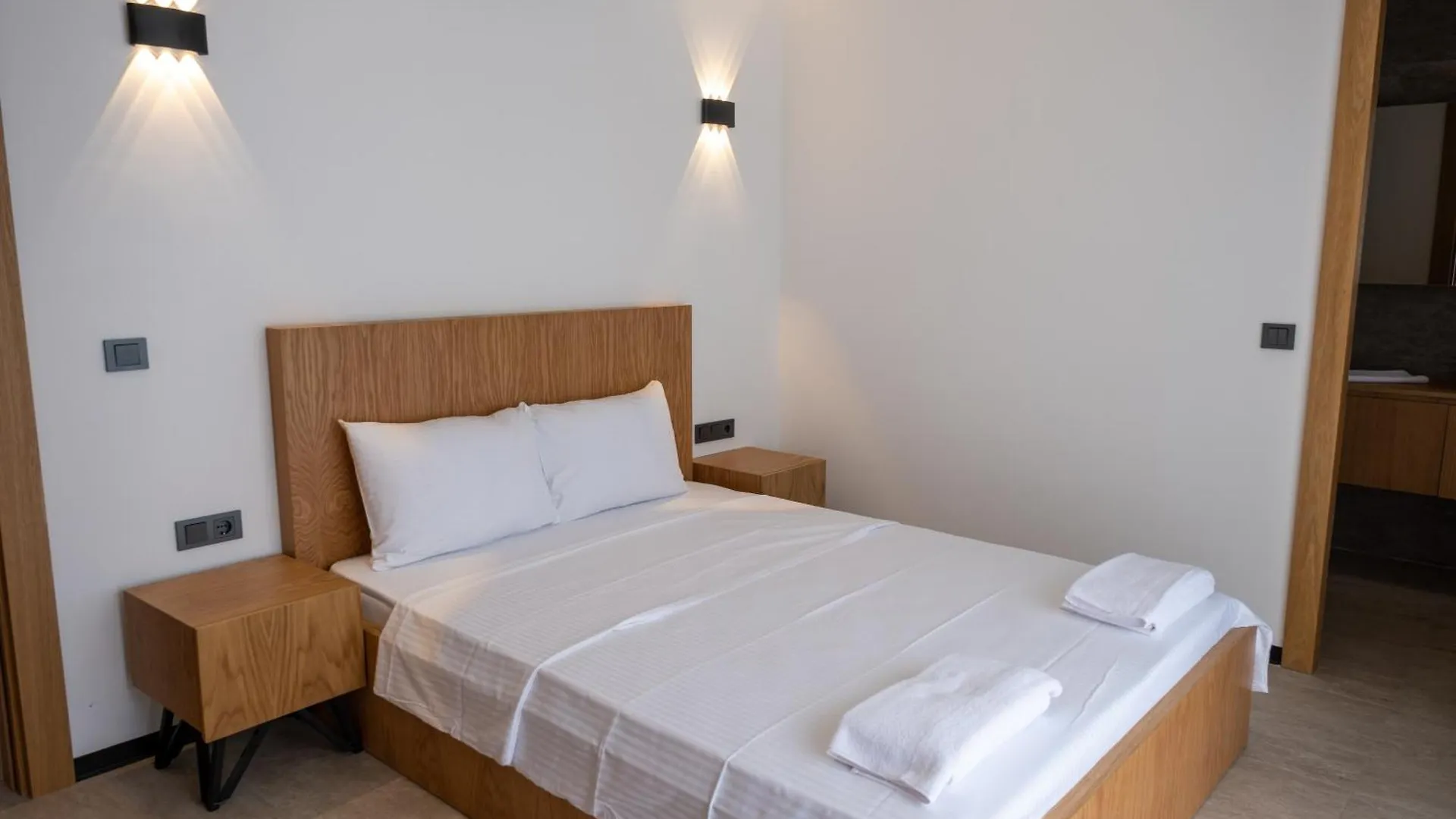 Villa Sueper Lueks Havuzlu Merkezde Cesme Turkey